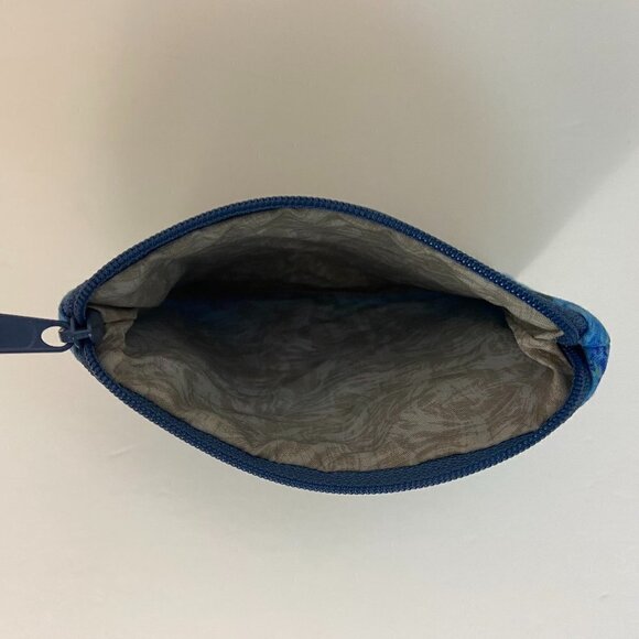 Vincent Van Gogh Coin / Cosmetic / Card / Phone Purse - New - 6.5 in. x 5.5 in. - Picture 3 of 3